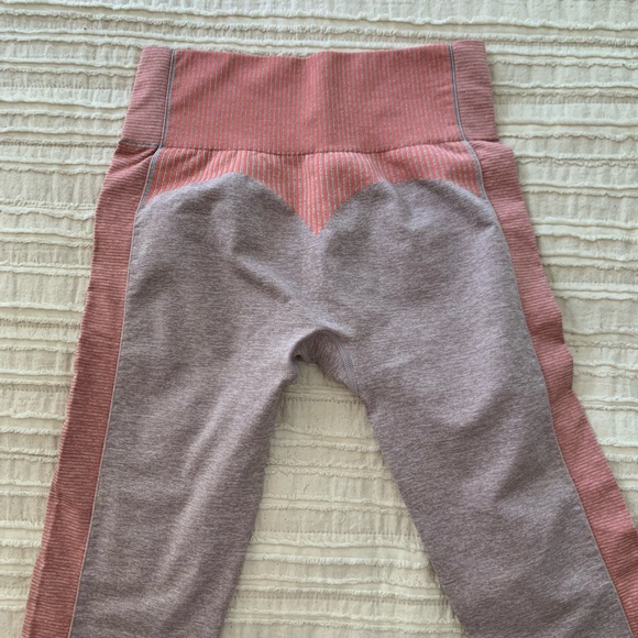 Gymshark Seamless Leggings - Picture 3 of 3